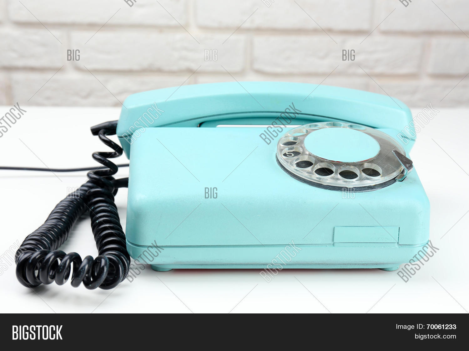 telephone中文版下载-telepathetic voicians下载