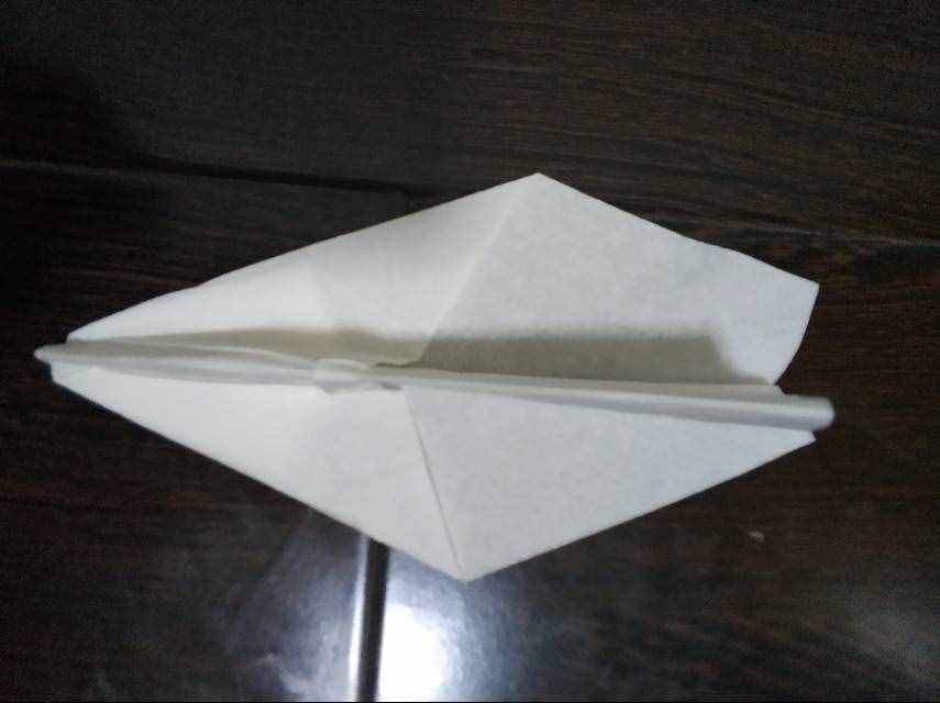 纸飞机发射器怎么折-纸飞机发射器怎么折倒车请注意