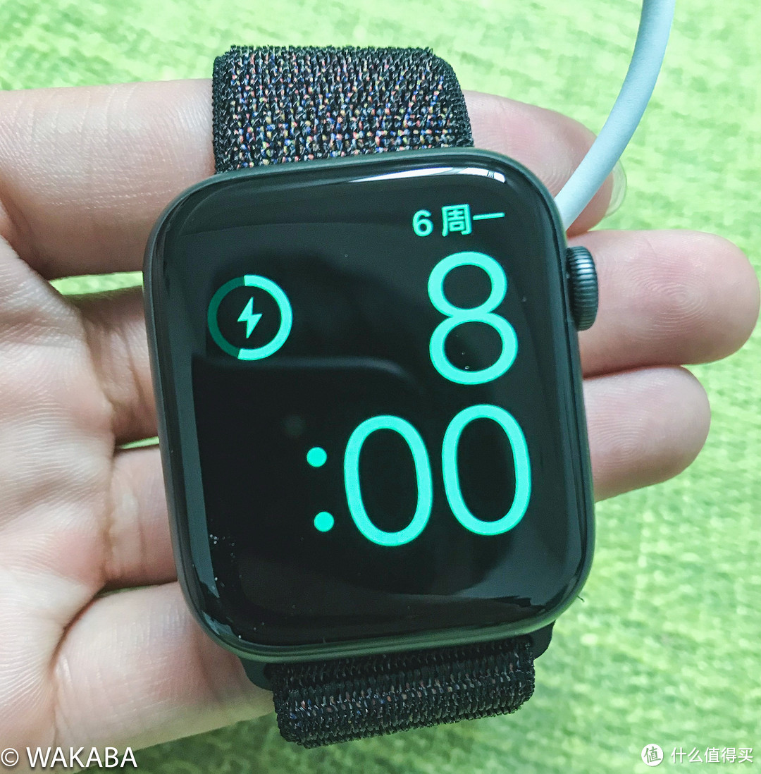 applewatch充电开不了机,apple watch充不进去电开不开机