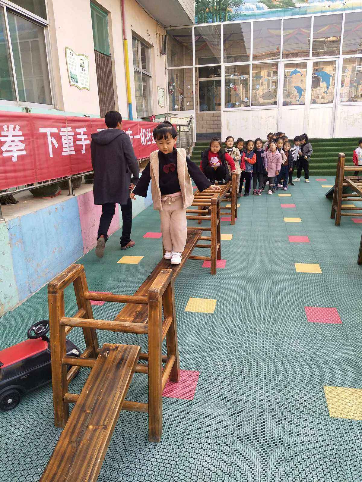 梯子可以玩游戏吗,梯子可以玩什么游戏